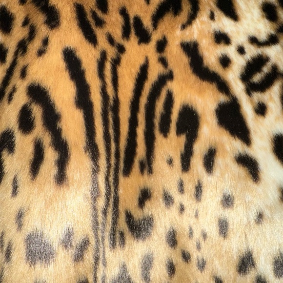Leopard Print Faux Fur Coat - Picture 2 of 5